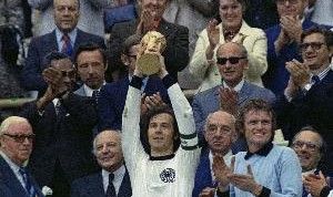 奥根塔勒长文致敬贝肯鲍尔：难以相信你已离开，你活在每个故事里